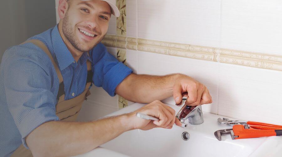 Handle or spout repair in Jasper, AR